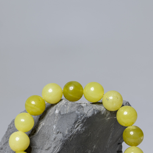 Zitronengelbes Jade Armand mit 10 mm Steinen