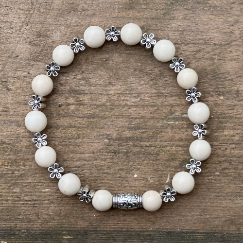 Weisses Kunststein Armband 8 mm matt