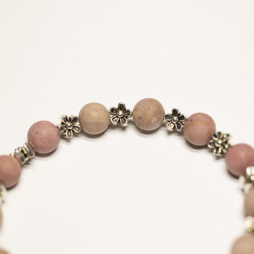 Rhodonit Armband matt 8 mm mit Blumenelementen