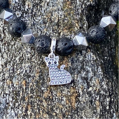 Lava Armband mit Katzenanhänger matt 8 mm