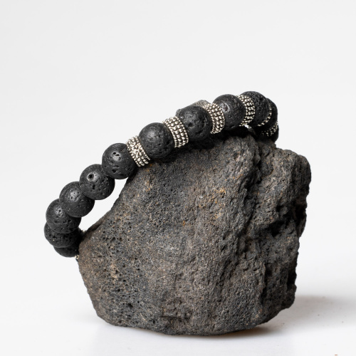 Lavastein mit Totenkopf 8 mm